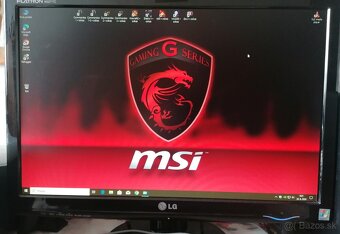 Staré MSI PC s Historickými Hrami - 2