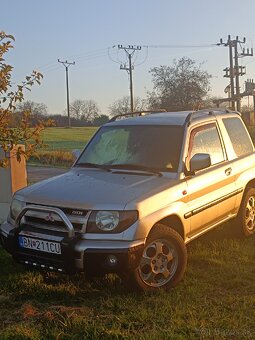 Mitsubishi Pajero Pinin - 2