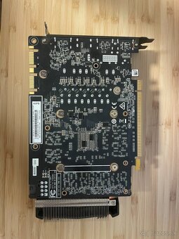 Zotac NVIDIA GTX 1070 8 GB - 2