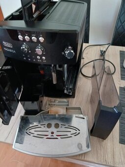 Automaticky kavovar - 2