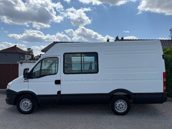 Iveco Daily 2.3Jtd 93Kw/6MÍST,ABSOLUTNĚ BEZ KOROZE/KLIMA - 2