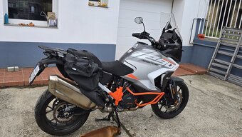 KTM 1290 SUPER Adventure S (2023) za 14 500 €? - 2