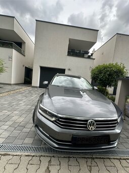 VW Passat B8 Variant 2.0 TDI DSG Highline - 2