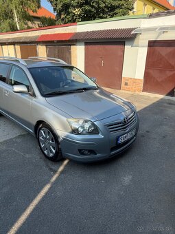 Toyota Avensis T25 2.0 d4d 93kw - 2
