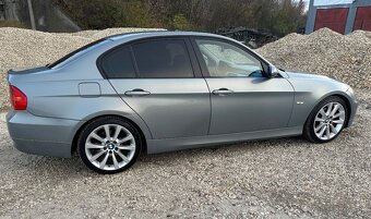 BMW rad 3  320d - 2