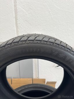 245/45 r18 GoodYear ultragrip 8 - celoročné - 2