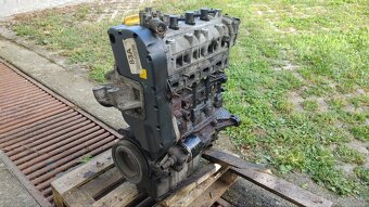 Fiat Alfa Romeo 1.4 16v motor - 2