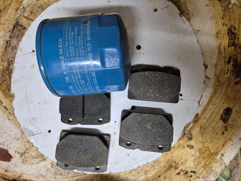 BRZDOVE DOšTIčKY OBLOžENIE -LADA - 2