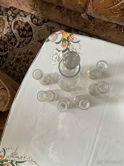 Karafa + malé poháriky - 2