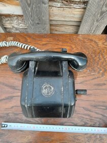 Predám starý telefón - 2