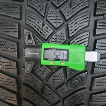 Zimné pneumatiky 235/40 R19 GOODYEAR - 2