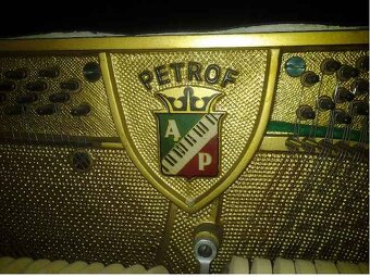 predám klavír Petrof - 2