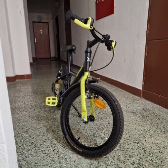 16-palcový bicykel pre deti od 4,5 do 6 rokov 500 Dark Hero - 2