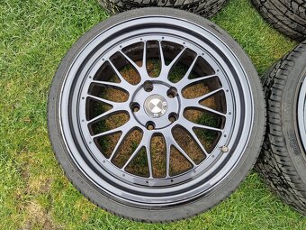 BMW 5x 120 R 19 repliky BBS LM letní pneu . - 2