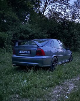 Opel Vectra B - 2