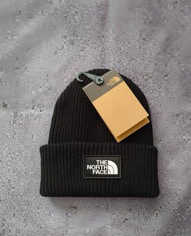 North Face čiapka čierna - 2