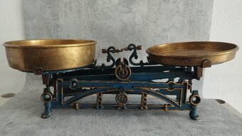 Staré 5kg váhy s puvodnima miskama - 2