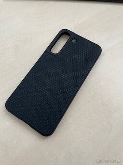 Spigen Liquid Air Matte Black Samsung Galaxy S22 5G - 2