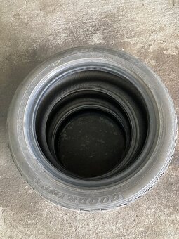195/50R15 - 2