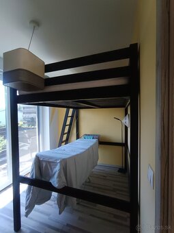 Poschodova postel - 2