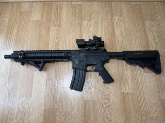 SPECNA ARMS M4 + Kolimátor FULLMETAL - 2