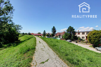 Na predaj: 4 izbový rodinný dom na pozemku 481 m², obec Dobr - 2