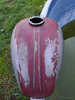Palivová nádrž jawa 250 - 2