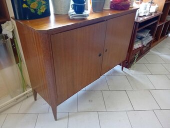 RETRO SKRINKA 55,00 € - 2