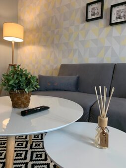 Dizajnový 2-izbový byt so šatníkom a balkónom PRIEVIDZA- Sta - 2