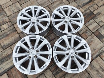 5x114,3 r17 hliníkové disky Nissan, Renault 7Jx17ET40 - 2