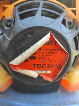 Krovinorez patriot na súčiastky - 2