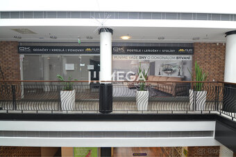 NOVÁ ZNÍŽENÁ CENA NA PRENÁJOM PRIESTOR 108,5 m² v OC Avenue - 2