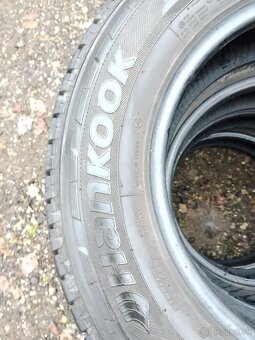 Zimne dodavkové zatazove Hankook 215/70/R16C, 4 ks - 2
