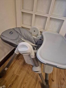 Jedálenská stolička - 2