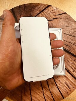 iPhone 16 pro 128 black neaktívny folia záruka - 2