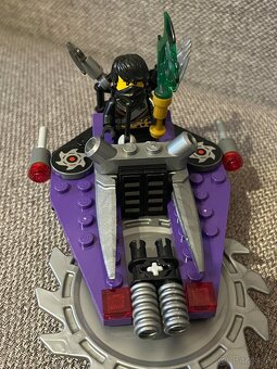Ninjago - 70720 hover hunter (2014) - 2