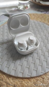 Samsung Buds Fe sluchátka - 2
