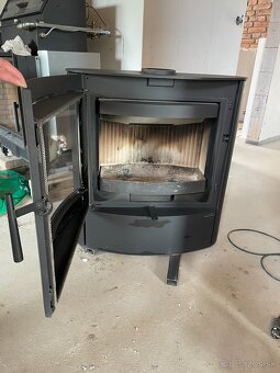 Romotop Navia - plech - krbové kachle - 2