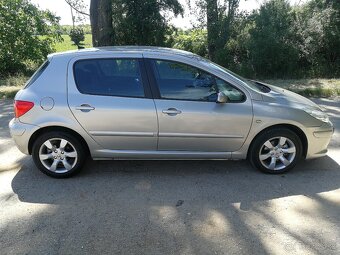 Peugeot 307 1,6 hdi - 2