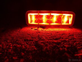 Červene led bezpecnostne osvetlenie NOVE. - 2
