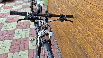 Horský bicykel značky GENESIS - 2