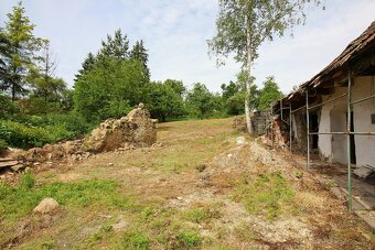 Predám rodinný dom v centre obce Drážovce s krásnym sln - 2
