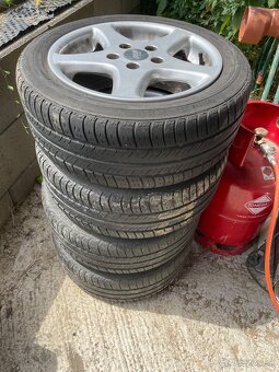 195/50 R15 - 2