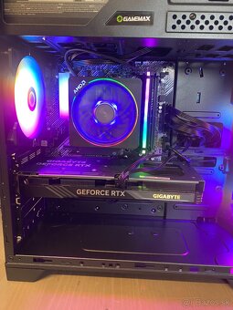 Ryzen 7 5700X3D / RTX 4060 / 32GB RAM - 2