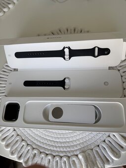 Apple Watsch SE Space Gray 40mm - 2