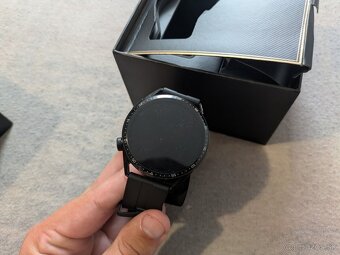 Predam smartwatche Xiaomi Mi Watch, Huawei Watch GT 3 46mm - 2
