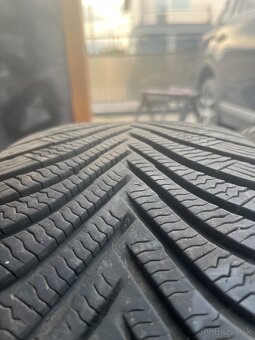 Michelin 225/55 r17 - 2