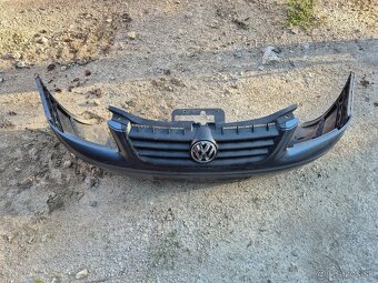 Predám kompletný predný nárazník pre Volkswagen Touran mk1 - 2