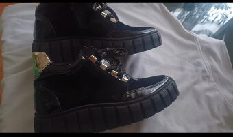 Členkové čižmy - 2