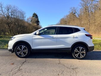 Nissan Qashqai 1.6 DIG-T N-Connecta - 2